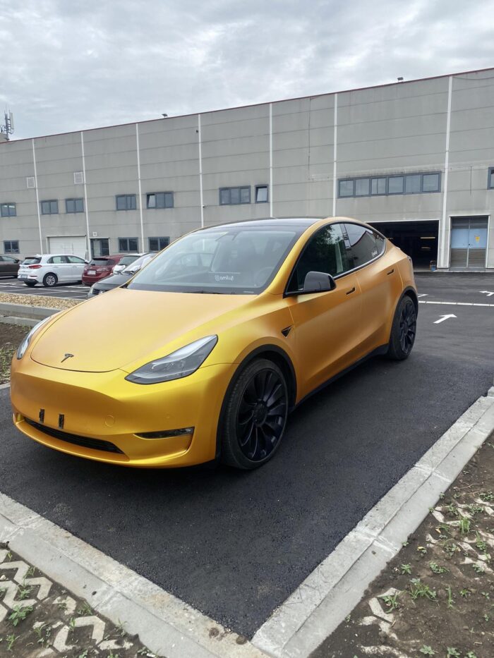 Tesla - Žuta - Mat presvlačenje auta